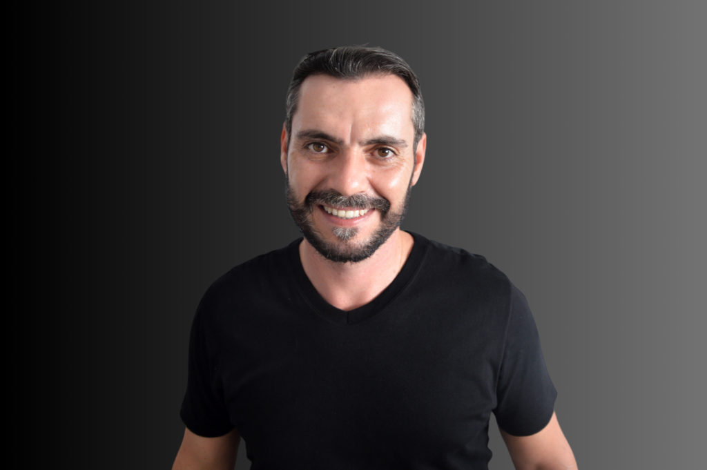 claudio martins professor